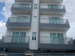 condo 8 floor 1